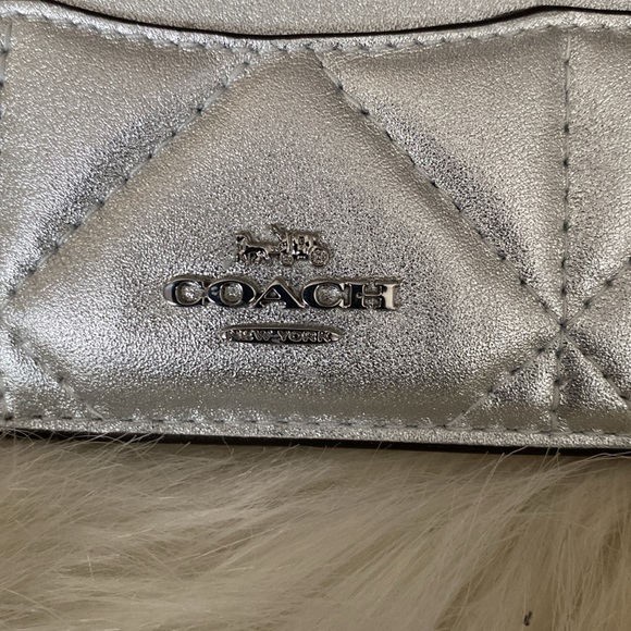 Slim Card Case in Quilted Leather - Picture 5 of 5